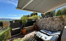 Confortable T2 Vue Mer Avec Terrasse Amenagee Et Parking Prive, Plage Et Port A Pied